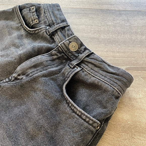 UO DENIM MINI SKIRT - Picture 2 of 6